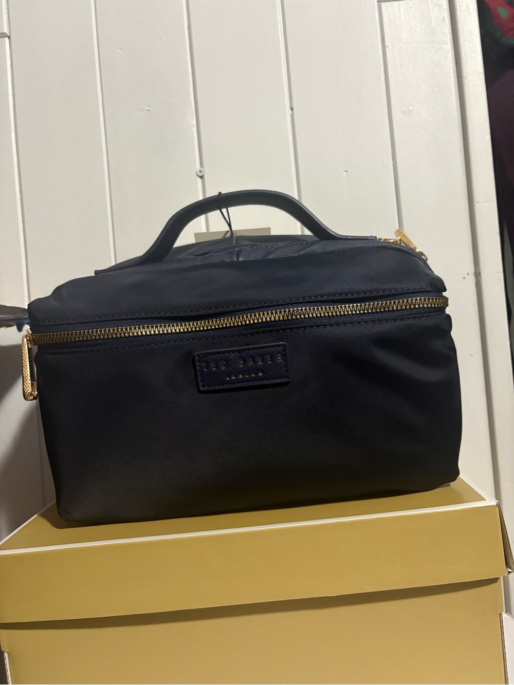 Ted baker Blue navy cosmetic case 10in x6in NWT - Picture 2 of 7